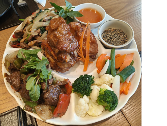 KOTO Van Mieu食事券＆事前予約サービス「食べることで、未来を育てる」― 本格ベトナム料理と若者支援の味わい深い体験 ＜送迎オプションあり／ハノイ＞