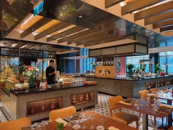 ST25 by KOTO食事券＆事前予約サービス　ミシュランガイド2024に選出された名店の“社会派美食ディナー”＜送迎オプションあり／ホーチミン＞