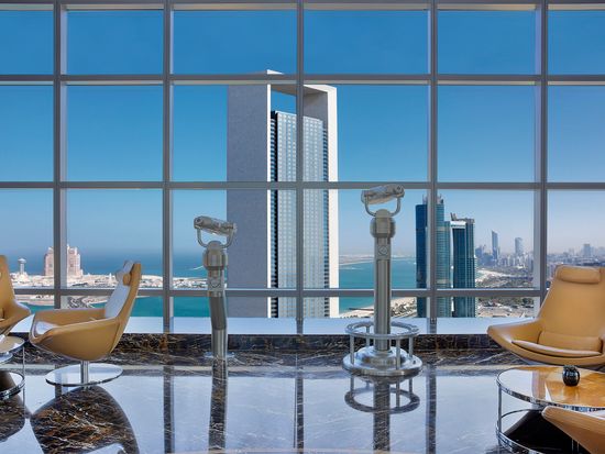 AUHET - Observation Deck - View-01