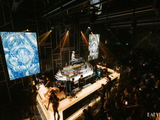 「Babylon Ultra Lounge（バビロン）」事前予約　ホーチミンの人気クラブもVIP席確約でスムーズに入店！ ＜1～8名／ドリンク付／ベンタン市場＞