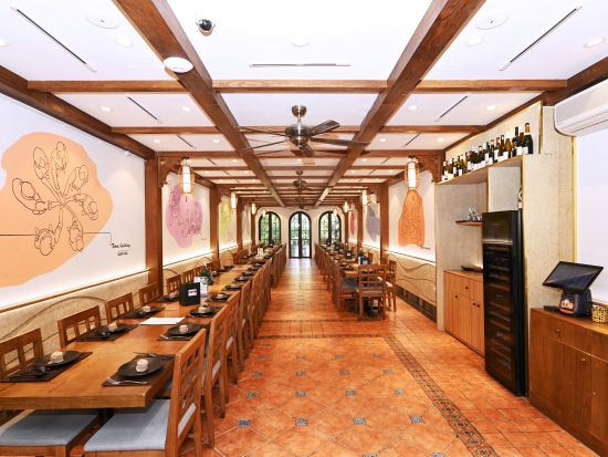 KOTO Van Mieu食事券＆事前予約サービス「食べることで、未来を育てる」― 本格ベトナム料理と若者支援の味わい深い体験 ＜送迎オプションあり／ハノイ＞