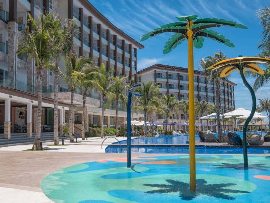 デュシタニリゾート内「ナームスパ（Namm Spa）」タイ式マッサージorソルトスクラブで極上の癒し体験＜日本語ガイド＆送迎付きプランあり＞