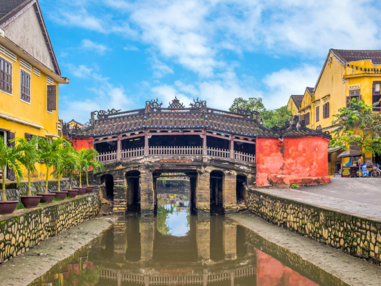 ダナン空港お迎え＆マーブルマウンテン、ホイアン貸切チャーターツアー　空港から定番観光地へ直行！＜8時間／ダナンまたはホイアン市内ホテルお送り＞