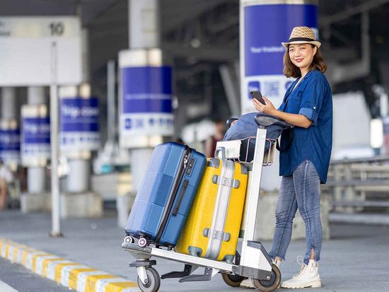 shutterstock_2437636001