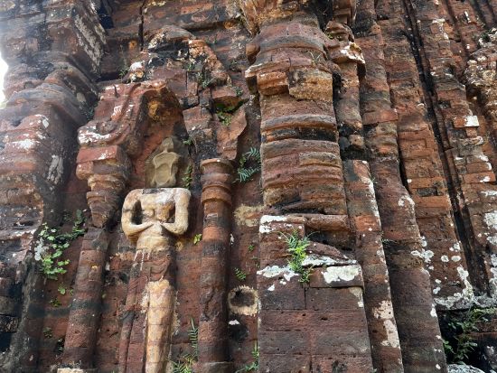 チャム彫刻博物館＆世界遺産ミーソン遺跡観光ツアー　神秘のチャンパ王国をたどる歴史探訪＜午前／日本語ガイド／ランチ付きプランあり＞