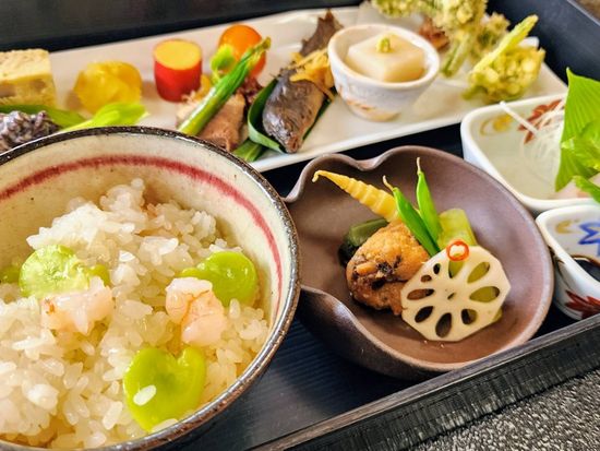 昼食イメージ (4)