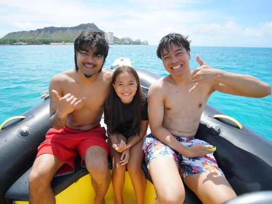 貸切ボートチャーター　高速ゴムボート「ゾディアック」でカスタマイズ自在のクルージングへ　シュノーケリングもOK！＜1～6名／日本語または英語／ワイキキ発＞