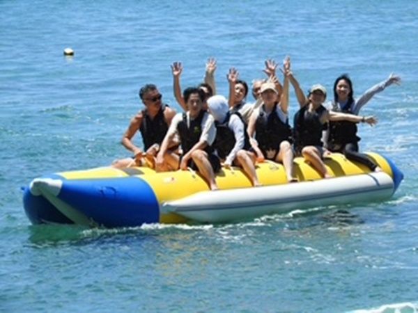 浜比嘉島周遊 バナナボートでぐるっと1周コース 海からしか見られない