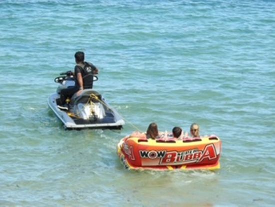 チューブ4種セットプラン スリル満点のマリンアクティビティをご用意！ムルク浜でスカッと爽快気分を体験◎＜浜比嘉島ムルク浜ビーチ＞