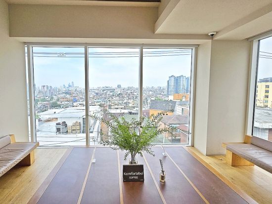 【楽々ソウル観光したい方におすすめ】 車窓見学多めのソウル市内午前観光ツアー 守門将交代式＆ルーフトップカフェ＆セビッソム下車観光付き＜日本語ガイド＞