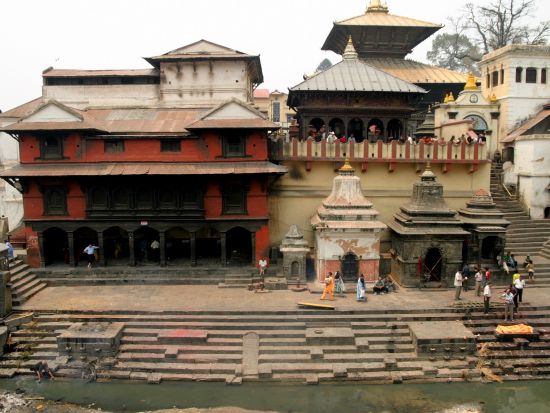 エベレスト遊覧飛行とカトマンズの世界遺産めぐり ヒマラヤの絶景＆カトマンズ終日観光！ナガルコット宿泊付プランあり＜貸切／お食事付き／日本語ガイド／カトマンズ発＞