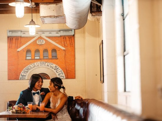 ハワイ　ビーチ＆タウンフォト　ビーチ、カフェ、ダウンタウンなど選べるロケーションパッケージ　（撮影・衣装・メイク）