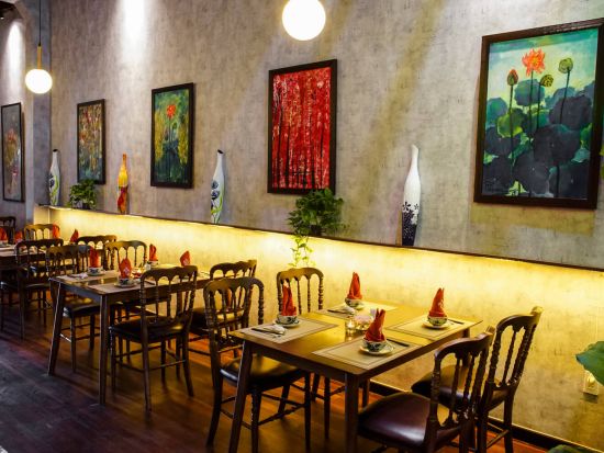 ヴィクエキッチン　食事券＆事前予約サービス　ミシュランガイドビブグルマンのベジタリアンベトナム料理＜ランチ／ディナー／送迎オプションあり＞