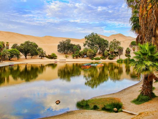LatinAmerica_Peru_Huacachina_shutterstock_528099433