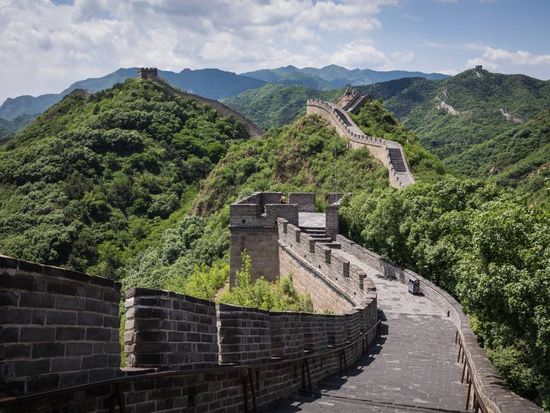 China_Great Wall_Badaling_万里の長城_八達嶺長城_shutterstock_1107540971