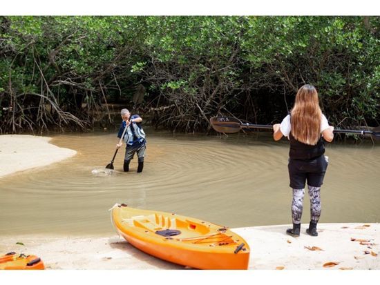 11000005996806_yz7dhXZP_4