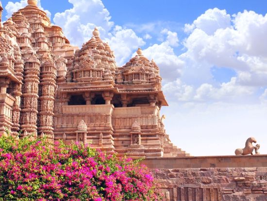 【貸切】8泊9日 ゴールデントライアングル＆カジュラホ周遊プライベートツアー デリー＋ジャイプール＋アグラ＋カジュラホ＜英語または日本語／デリー空港発着＞