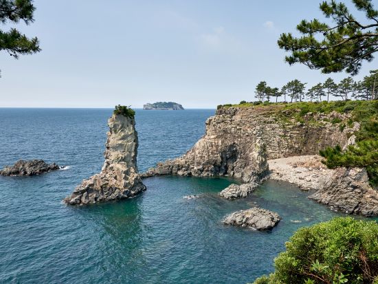 韓国人気番組「Happy Jeju（ハンサムガイズ）」の済州ロケ地巡りツアー　ソラの城やベケ庭園など話題の撮影地を満喫＜1日／昼食付／日本語ドライバー＞