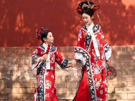 故宮博物院入場チケット＋ヘアメイク＆衣装レンタル！男性や子供用の衣装もご用意＜1日／北京市内＞