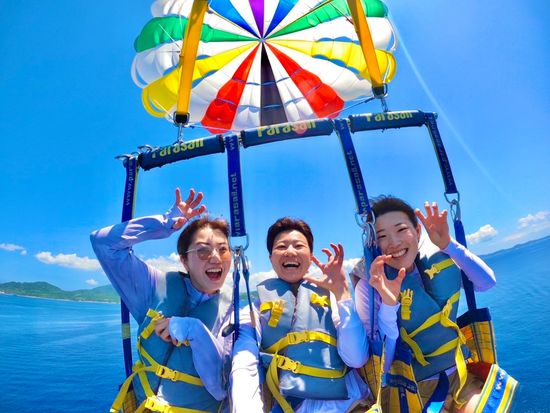 07F9DF55-7B7D-444B-A8CB-3F97B33389C4