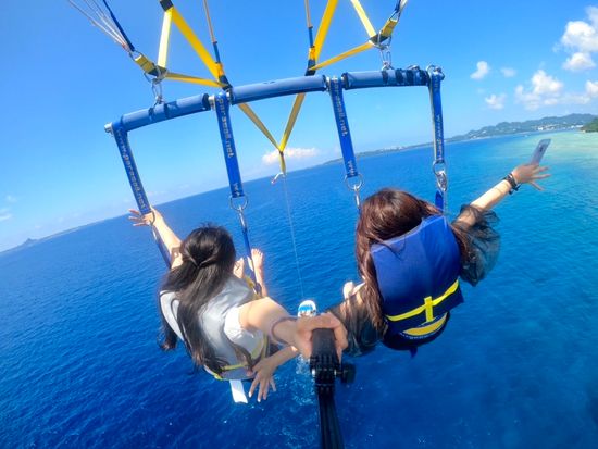 53B8A535-1F78-43BD-87A2-2F5016507C43