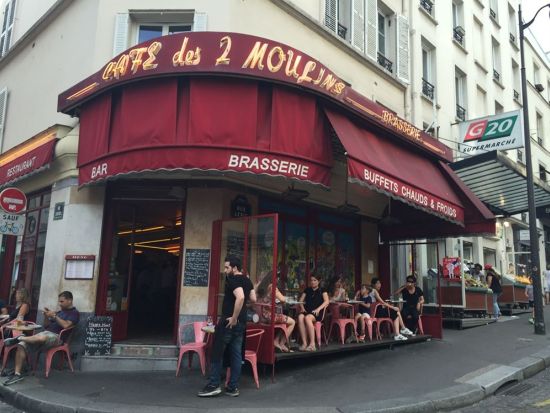 モンマルトル 夜の散策＆ディナー　レストラン予約代行＆注文サポート付き＜約2時間／日本語アシスタント／パリ発＞