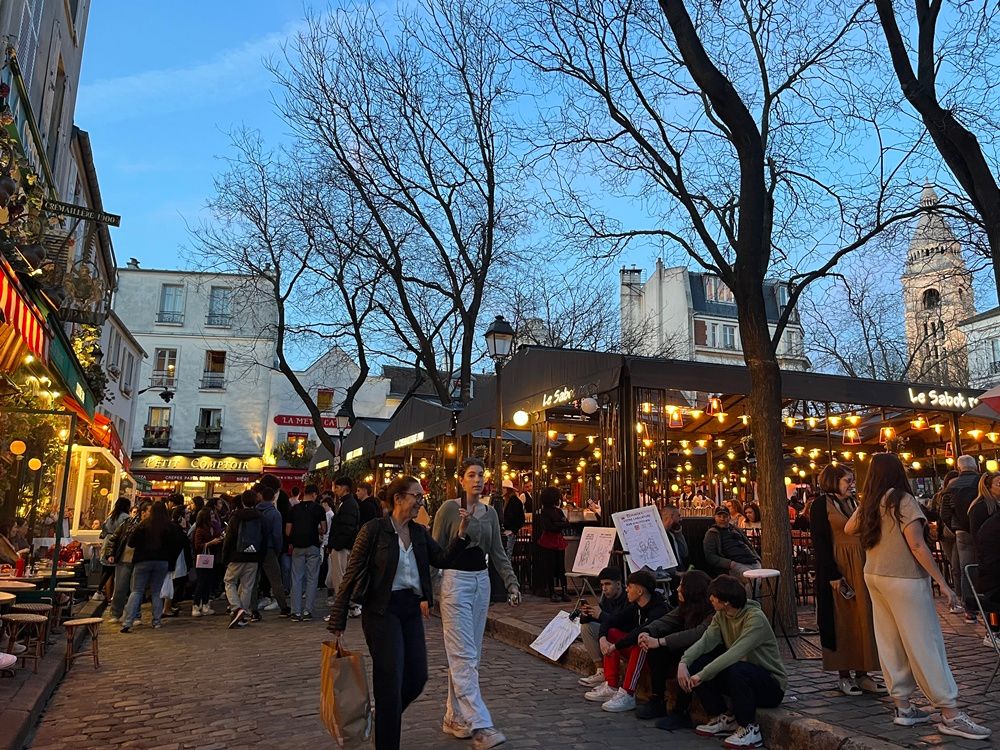 モンマルトル | フランス 旅行の観光・オプショナルツアー予約 VELTRA