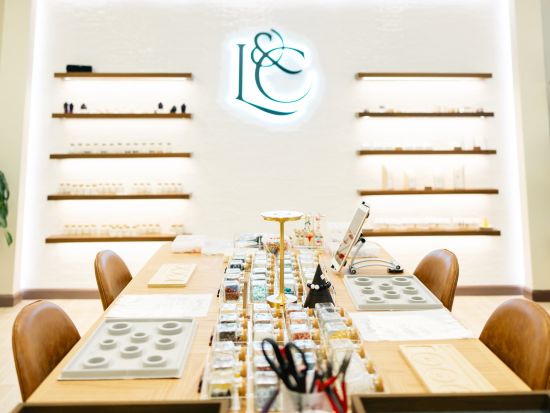 アクセサリー作り体験　人気YouTuberご夫婦が手掛けるショップで特別なアクセサリー作り！＜1時間／日本語スタッフ＞by レオナアンドカンパニー ハワイ