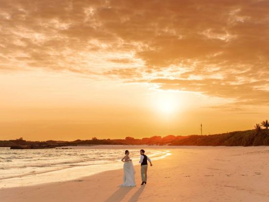 宮古島サンセットウエディングフォトプラン＜撮影データ・衣装・メイク・小物レンタル付／宮古島＞