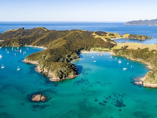 パイヒア宿泊ツアー　 北島のリゾート地で絶景とともにオテヘイベイやクルーズ、ケープレインガなどを満喫！＜1泊2日または2泊3日／英語／オークランド発着＞