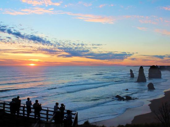 グレートオーシャンロード ヘリコプター遊覧飛行付き1日ツアー　12人の使徒などを空と陸から観賞！＜15or25or60分／日本語ドライバーガイド／メルボルン発＞