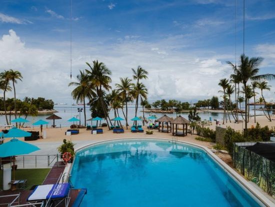 セントーサ島でジャイアントスイング＆バンジージャンプ体験　爽快スリル満点の絶叫アクティビティ