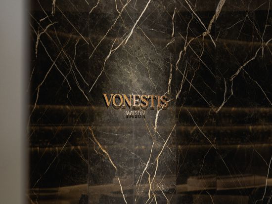 30.　ボンエスティㇲ・メゾン