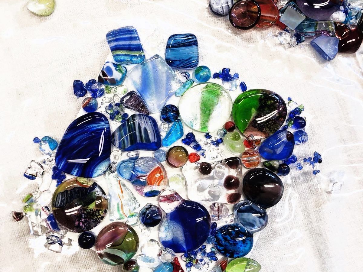 琉球ガラス細工体験 | 沖縄本島 旅行の観光・オプショナルツアー予約