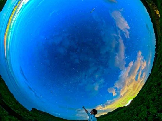 bb24c6c5-a568-4a70-9408-ca54845e8338