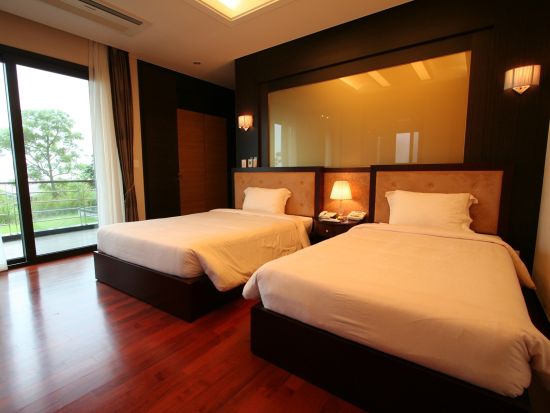 済州島2泊3日ゴルフツアー　2つの名門コース！ロッテ・スカイヒル・チェジュ・カントリークラブ＆エバリスゴルフリゾートで満喫する贅沢ゴルフ旅 ＜日本語ドライバー＞