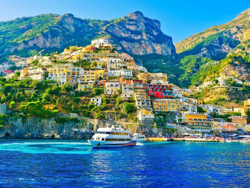 Italy_Positano_shutterstock_704180590