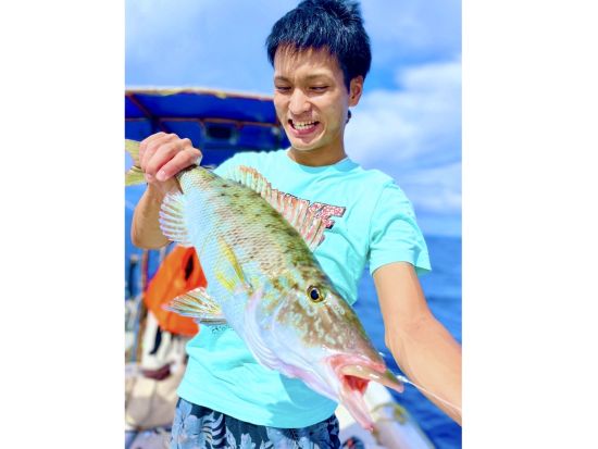 【狙うは高級魚＆大物】手ぶら＆当日予約OK！「沖縄・石垣島 半日五目釣り体験」初心者・ファミリー・カップル大歓迎＜午前・午後／5歳～／市街地送迎可／石垣島＞