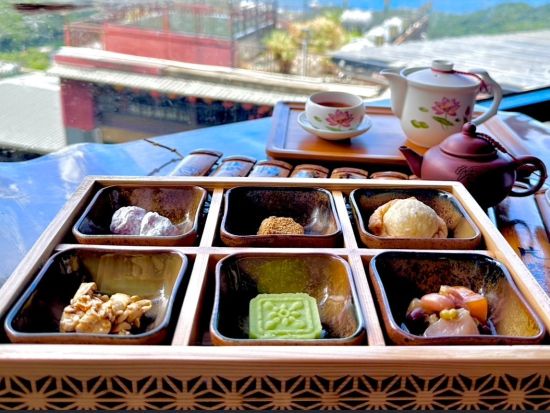 朝の九份ツアー　景観席確約！阿妹茶樓で味わうJTB限定モーニング・ティーセット＆自由散策＜選べるプラン／午前／約2時間／日本語ガイド＞by JTB