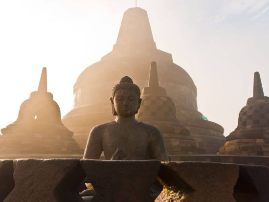 1泊2日ジョグジャカルタ満喫ツアー 世界遺産ボロブドゥール遺跡＋プランバナン寺院＋ラーマヤナ舞踊鑑賞＜日本語ガイド／ジョグジャカルタ空港発着＞