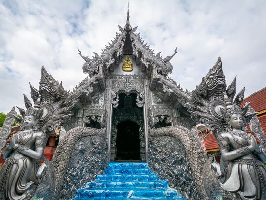 shutterstock_2250283085