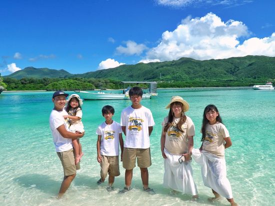 ブルーフォトツアー 青く輝く海と大自然を独り占め！厳選した絶景ビーチで写真撮影 オススメの場所へご案内します＜午前or午後／ホテル・空港送迎あり／石垣島＞ 