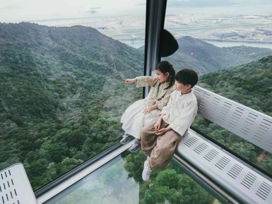 ランタオ島ゴンピン360（昂坪360）チケットランタオ島の絶景を一望＜パノラマキャビンプランあり／香港＞