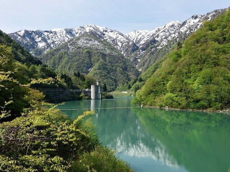 7AI3K_caa84f14-7553-4483-90bc-a4