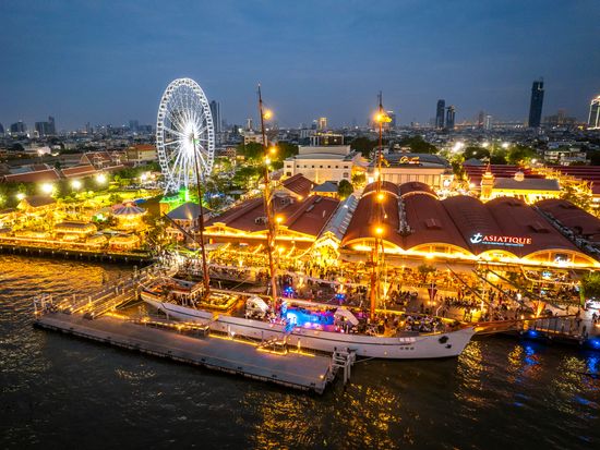 pixta_111933758_M (1)