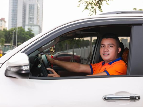 【空港送迎】ノイバイ国際空港 ⇔ ハノイ市内 ＜貸切／現地語ドライバー＞