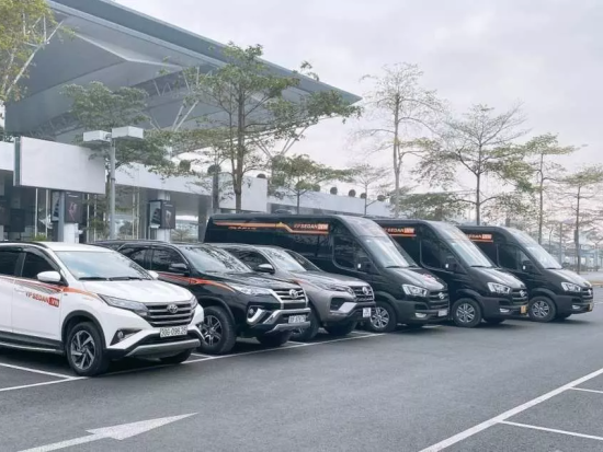 【空港送迎】タンソンニャット国際空港 ⇔ ホーチミン市内 ＜貸切／現地語ドライバー＞