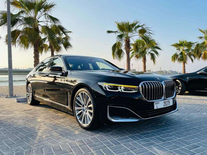 BMW 7 SERIES _page-0001