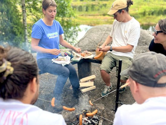 午後発！半日ヌークシオ国立公園散策ツアー　約3kmの初心者向けハイキングコース＜3～10月／約4時間／フィンランド式ランチ付き／英語ガイド／ヘルシンキ発＞