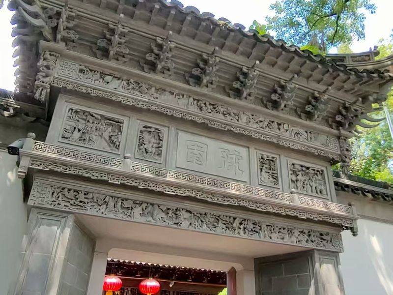 豫园正门入口